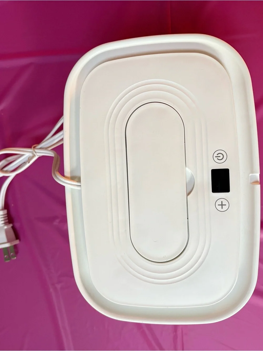 Compact Electric Baby Wipes warmer in white